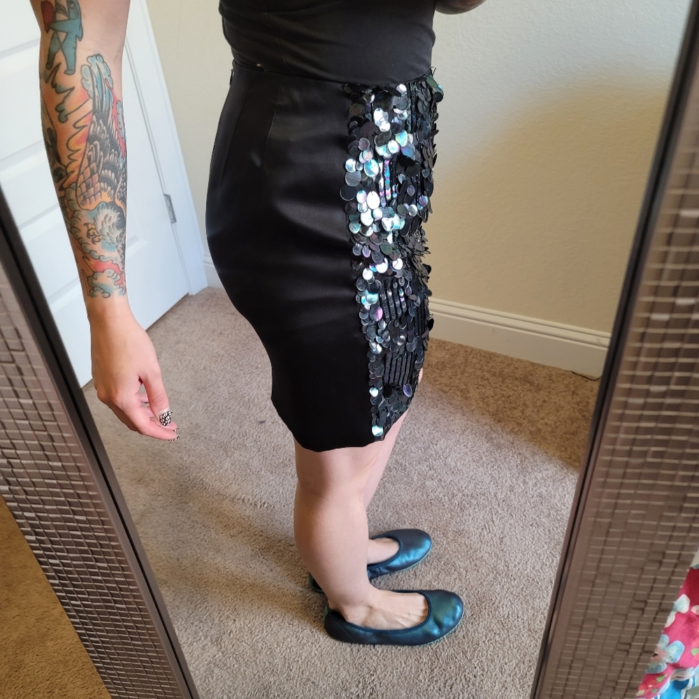 Elie Tahari sequin bead skirt size 6 - Picture 3 of 6